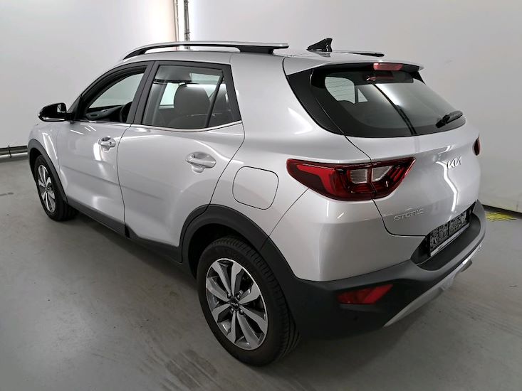 Kia Stonic — photo 3