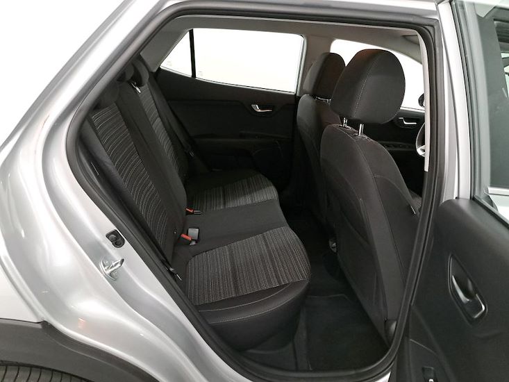 Kia Stonic — photo 6