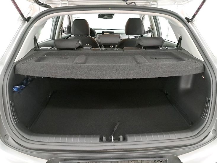 Kia Stonic — photo 7
