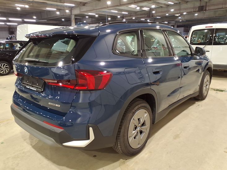 Bmw Ix — photo 4