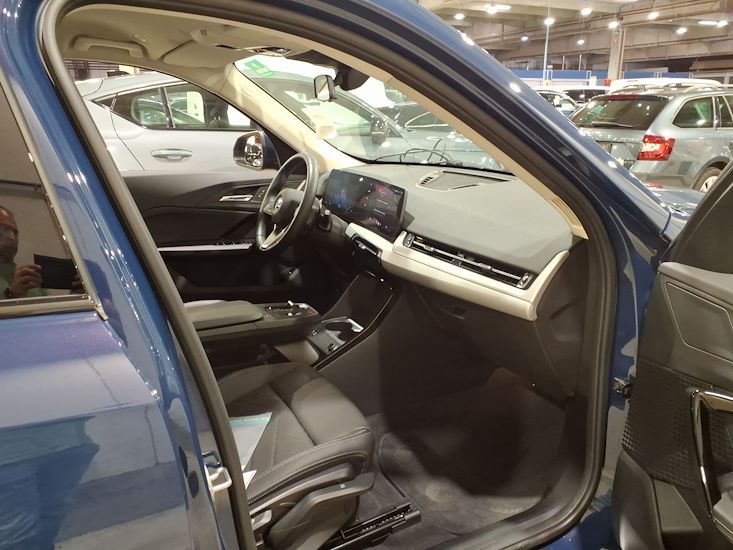 Bmw Ix — photo 7