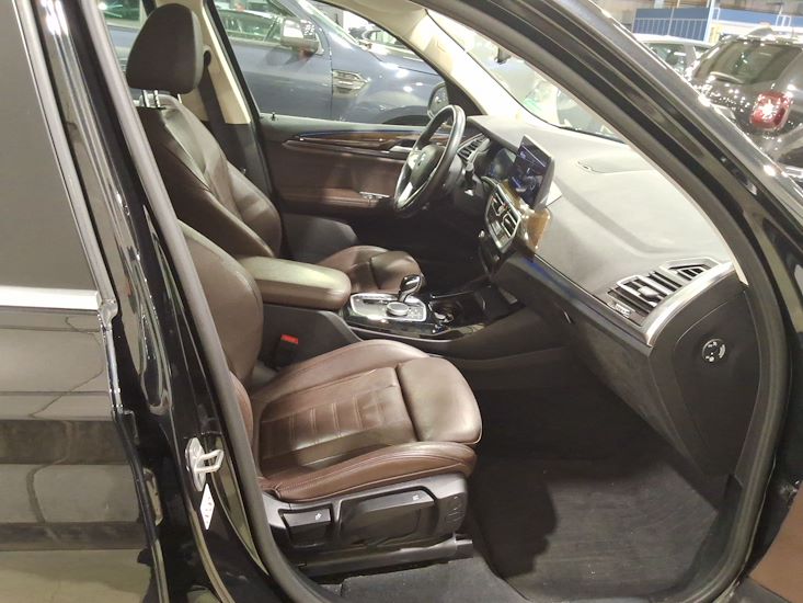 Bmw X3 — photo 7