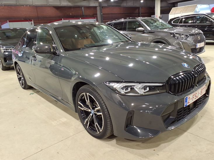 Bmw Serie 3 — photo 8