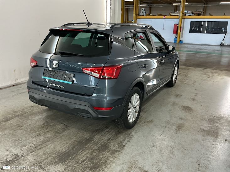 Seat Arona — photo 4