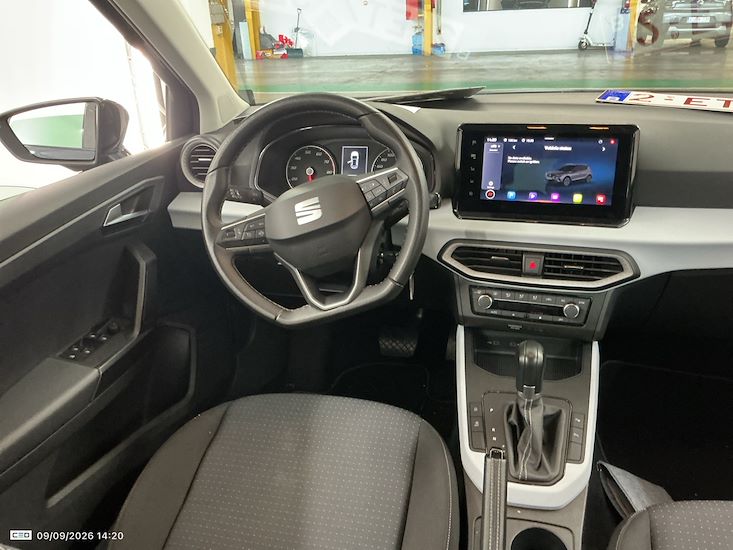 Seat Arona — photo 7