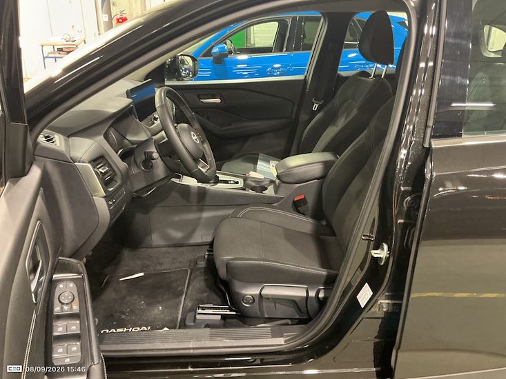 Nissan Qashqai — photo 12