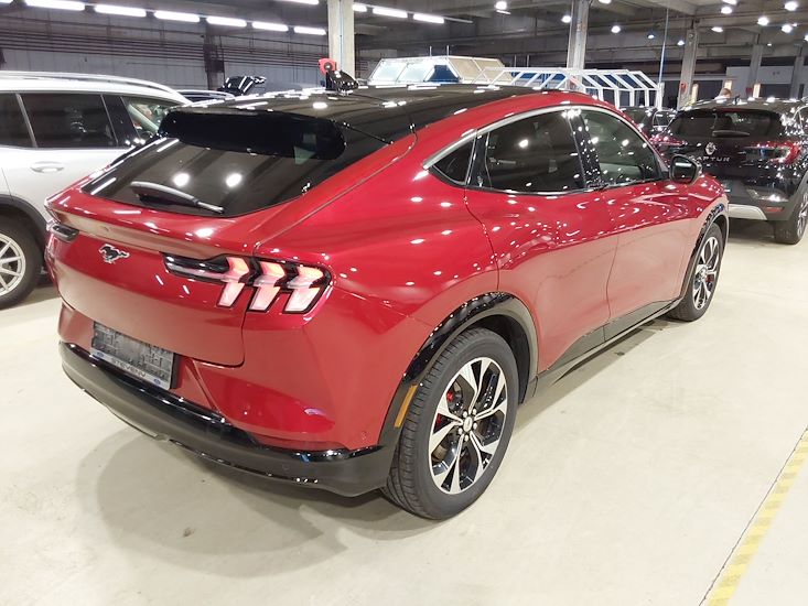 Ford Mustang — photo 4