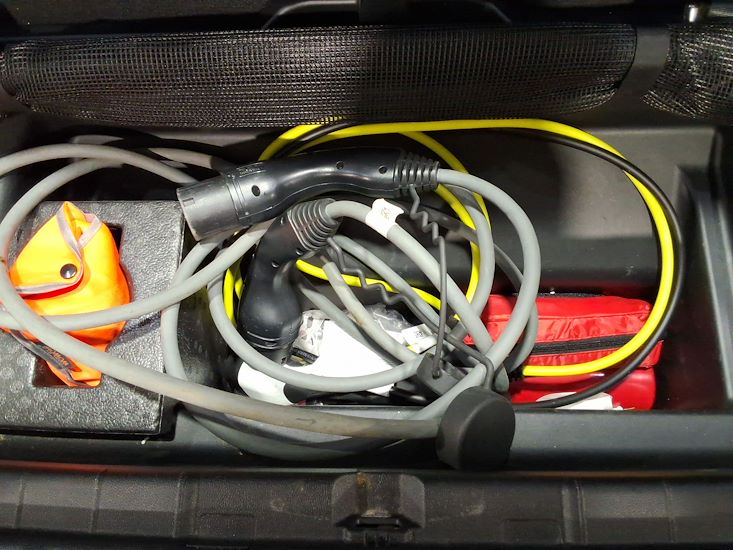 Bmw Ix — photo 11