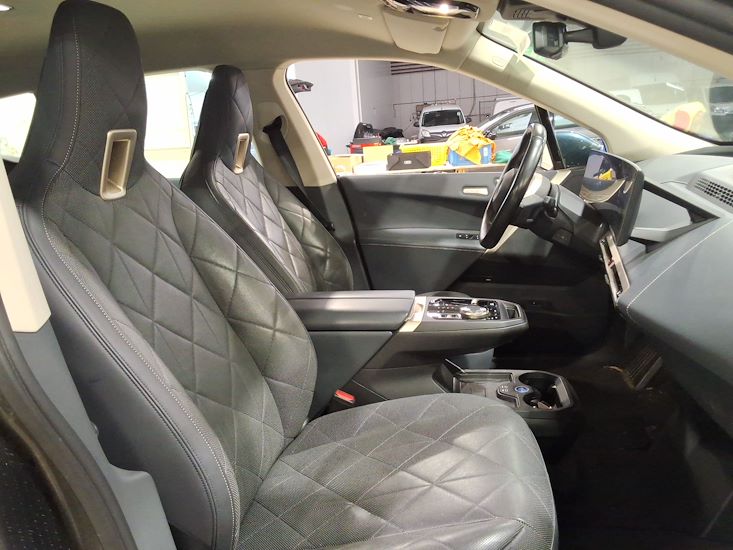 Bmw Ix — photo 7
