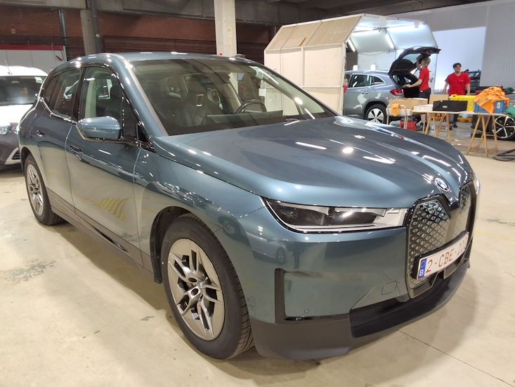 Bmw Ix — photo 8