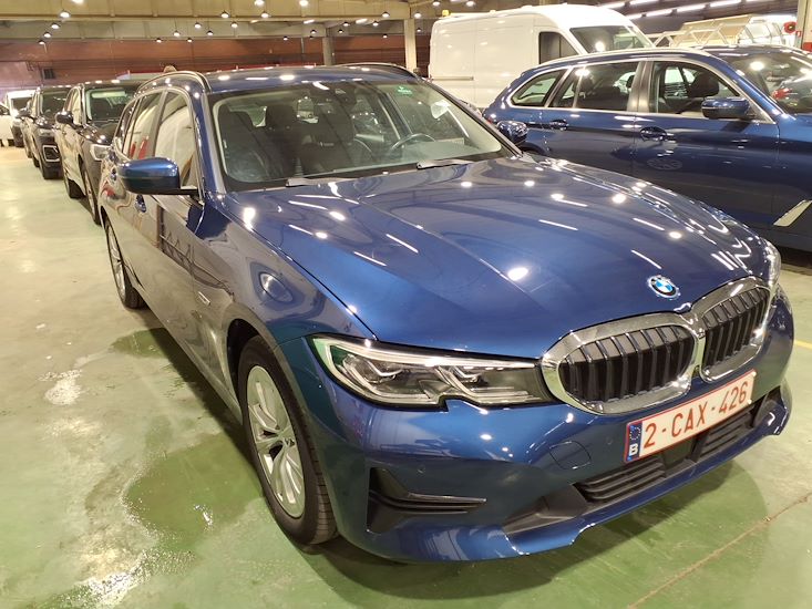 Bmw Serie 3 — photo 8