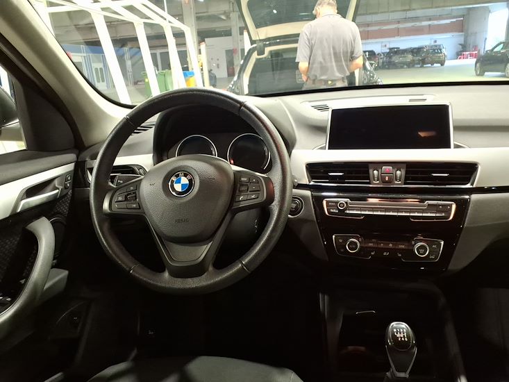 Bmw X1 — photo 6
