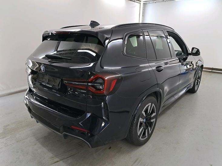Bmw Ix3 — photo 4