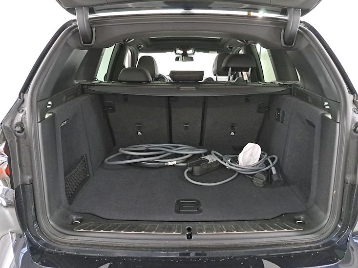 Bmw Ix3 — photo 7