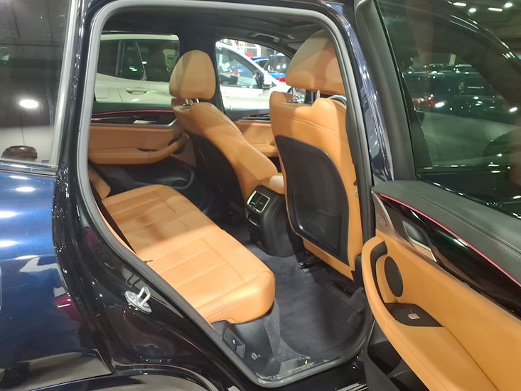 Bmw Ix3 — photo 5
