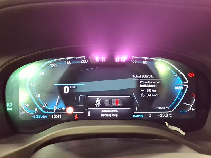 Bmw Ix3 — photo 9