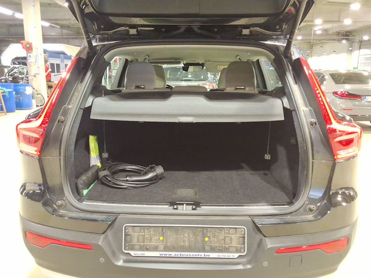 Volvo Xc40 — photo 3