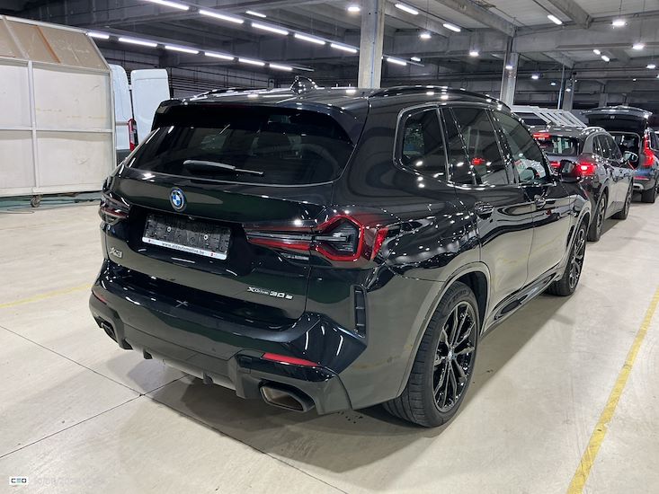 Bmw X3 — photo 4