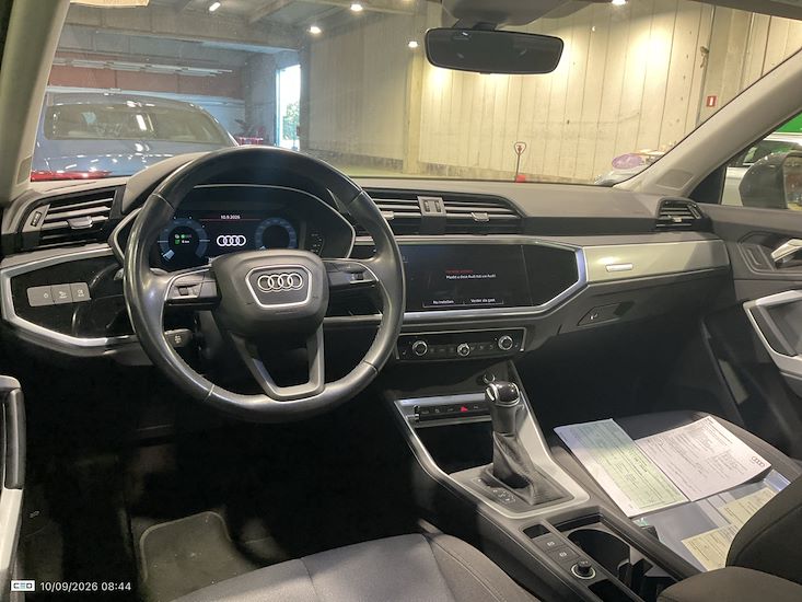 Audi Q3 — photo 7