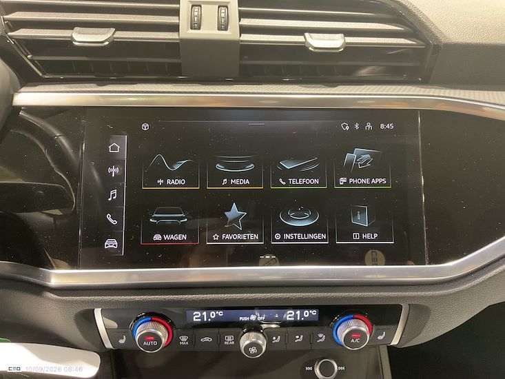 Audi Q3 — photo 9