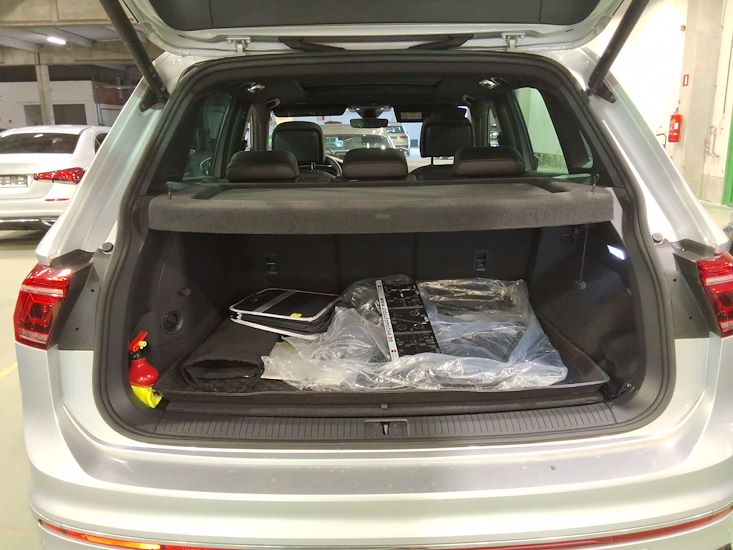 Volkswagen Tiguan — photo 3