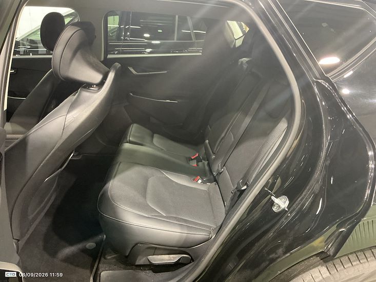 Kia Ev6 — photo 11