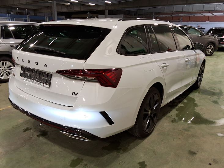 Skoda Octavia — photo 4