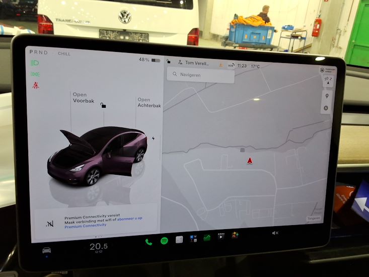 Tesla Model Y — photo 10