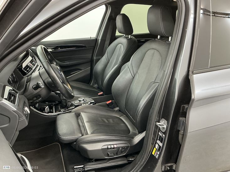 Bmw X1 — photo 10