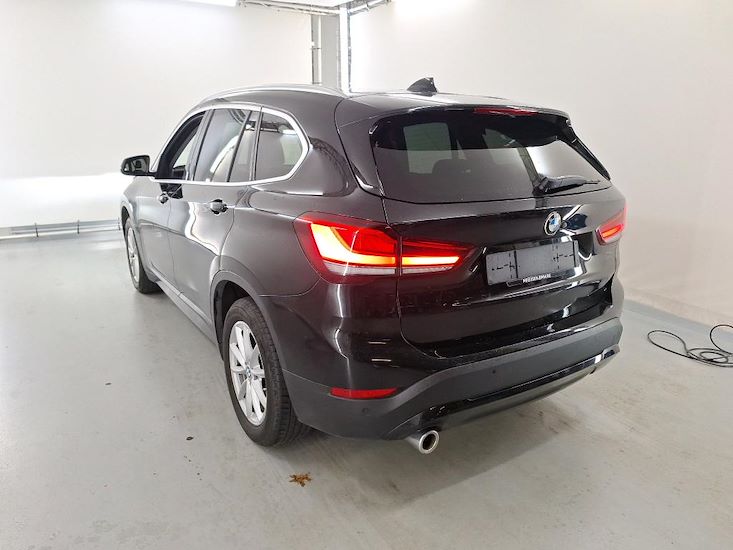 Bmw X1 — photo 3