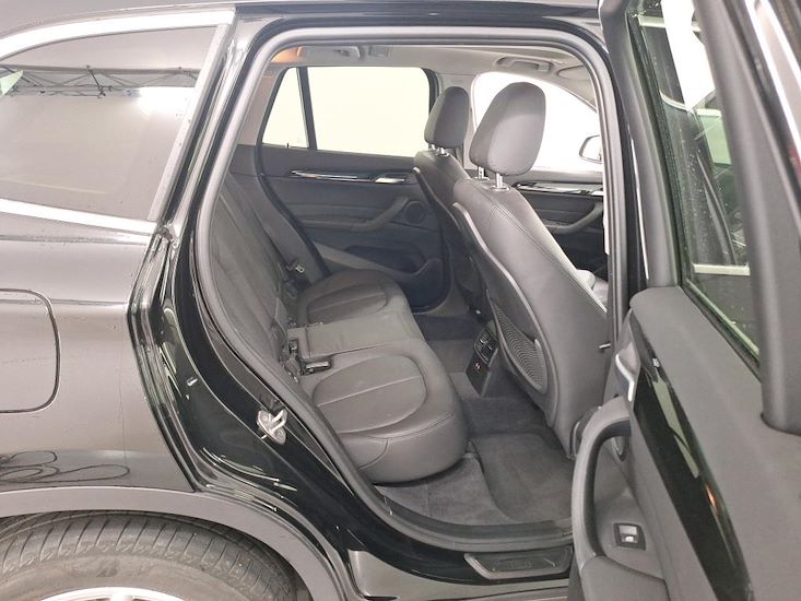 Bmw X1 — photo 6