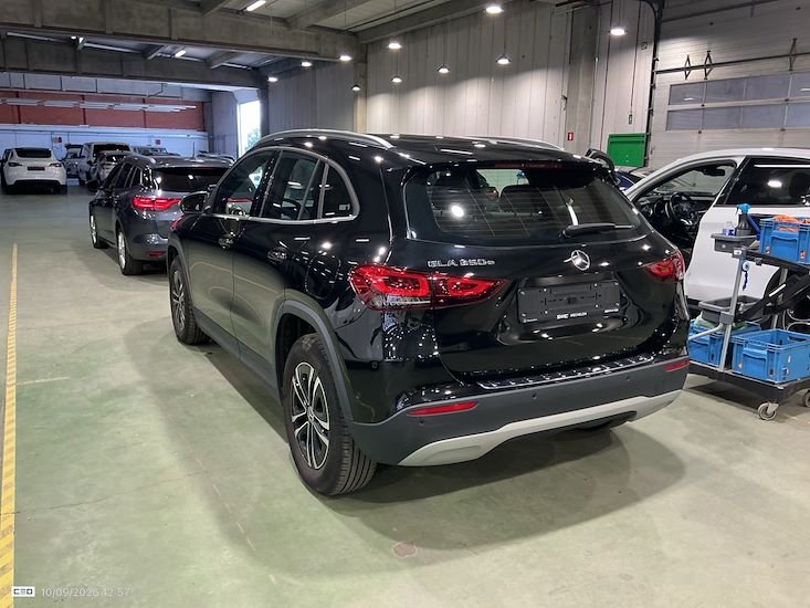 Mercedes-Benz Gla — photo 3