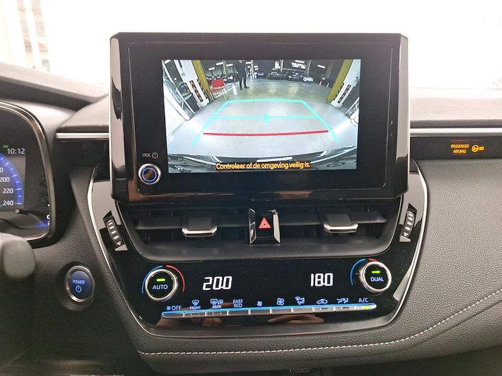 Toyota Corolla — photo 12