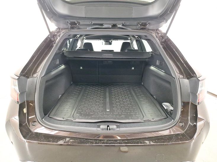 Toyota Corolla — photo 7