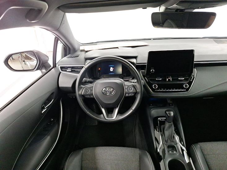 Toyota Corolla — photo 8