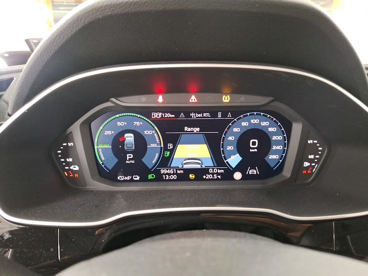 Audi Q3 — photo 10