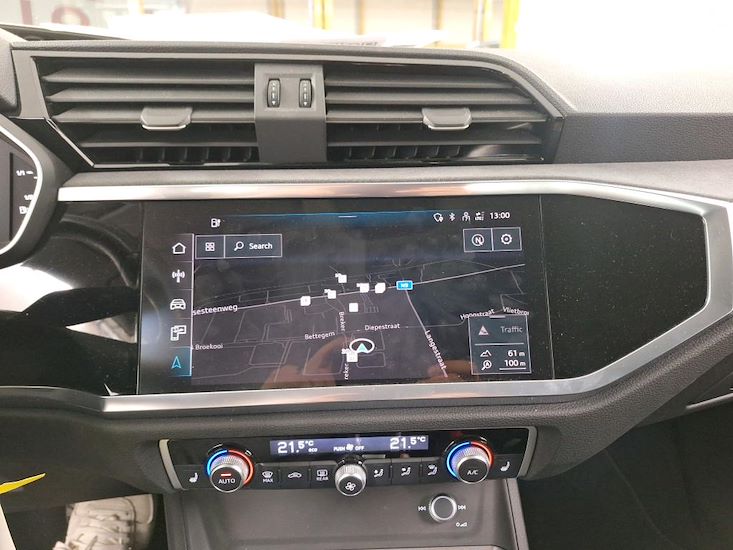 Audi Q3 — photo 9