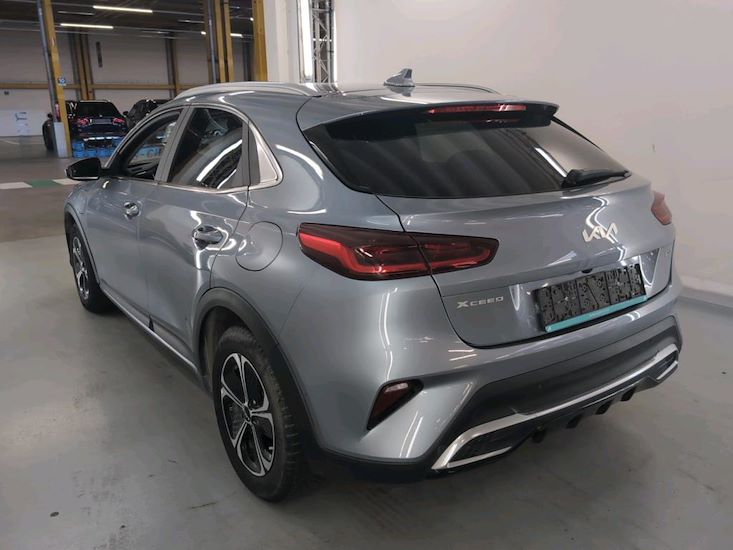 Kia Xceed — photo 3