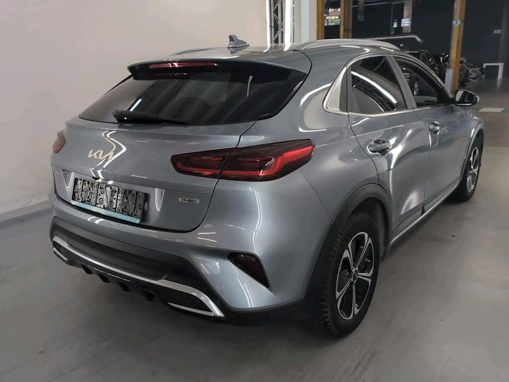 Kia Xceed — photo 4