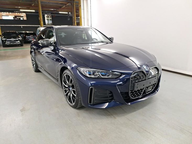 Bmw I4 — photo 2