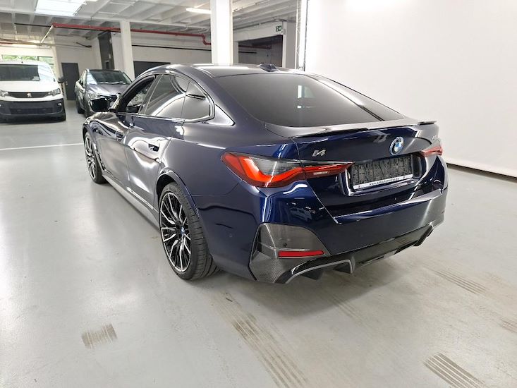 Bmw I4 — photo 3