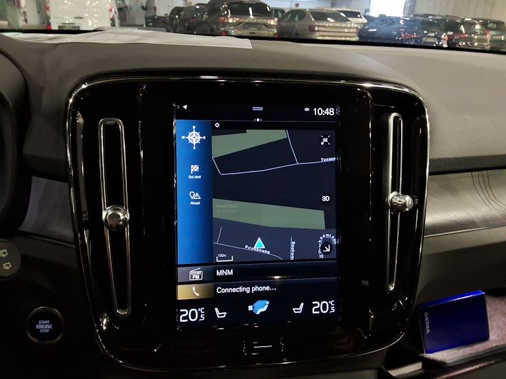 Volvo Xc40 — photo 10