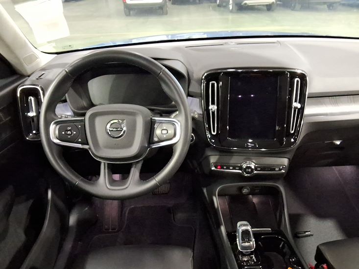 Volvo Xc40 — photo 6