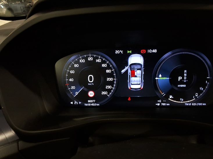 Volvo Xc40 — photo 9