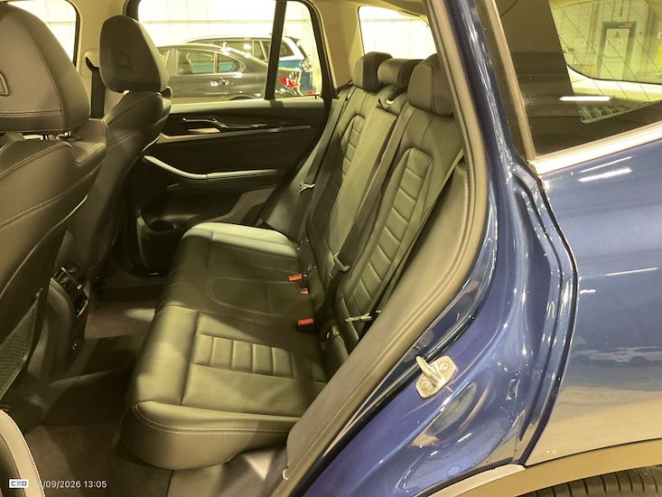 Bmw X3 — photo 11