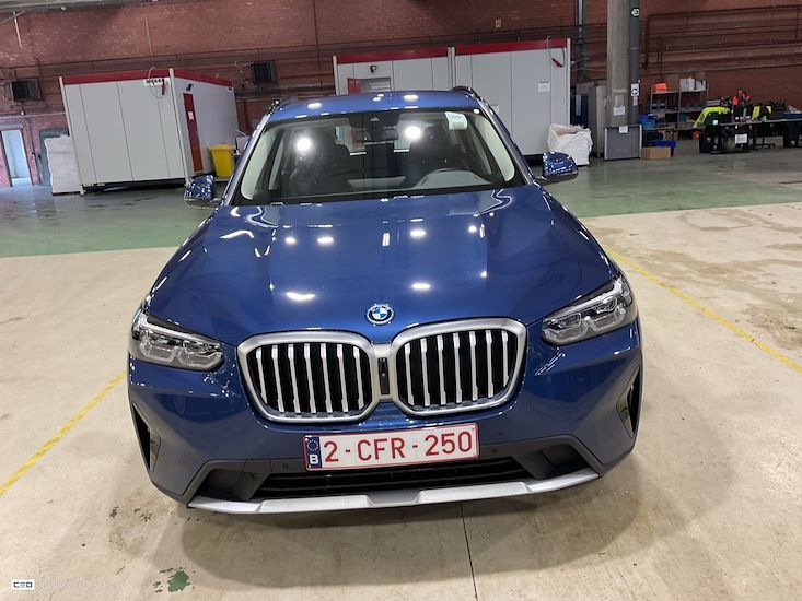 Bmw X3 — photo 2