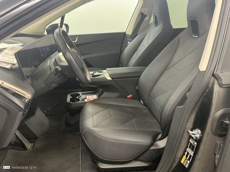Bmw Ix — photo 10