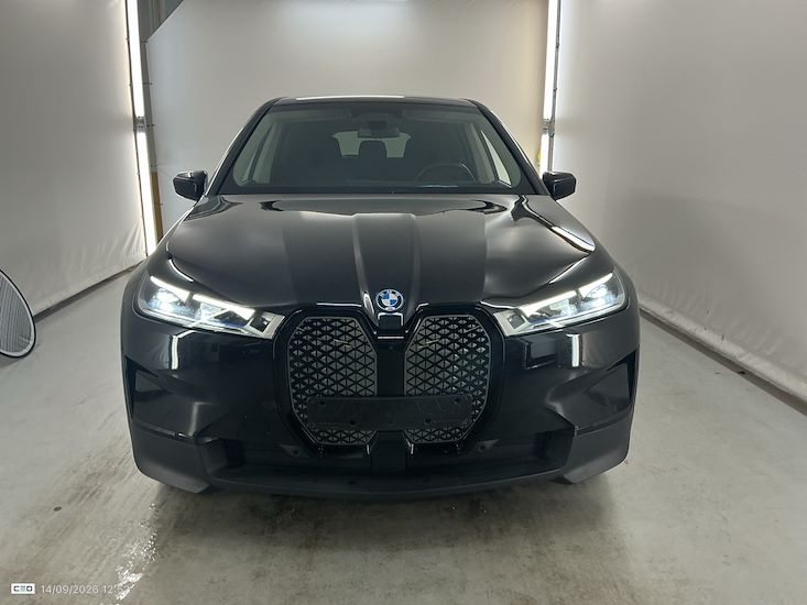 Bmw Ix — photo 2
