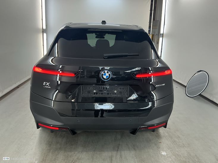 Bmw Ix — photo 5
