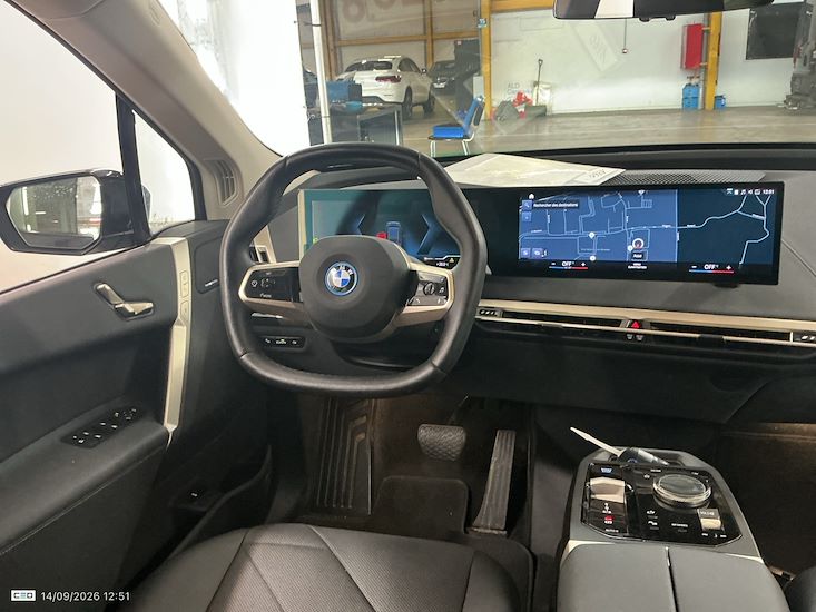 Bmw Ix — photo 7